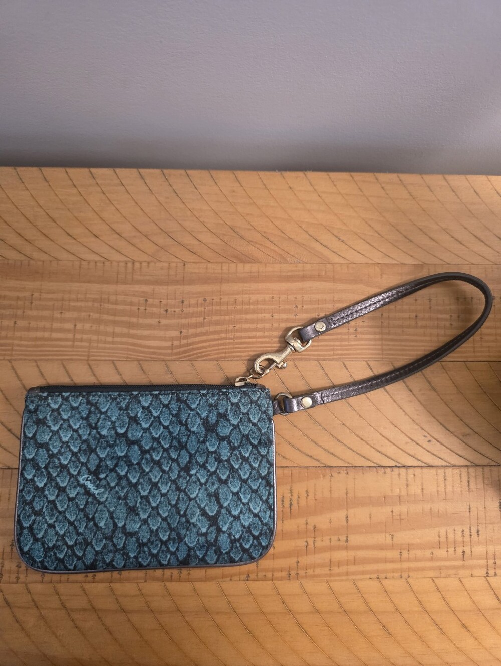 Coach Teal Snake Patterned Nylon Wristlet - Picture 2 of 8